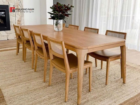 Bàn Ăn Gỗ Tự Nhiên BA005